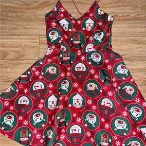 Holiday Dress perfect condition for any holiday this Xmas season. Size M (4-6)